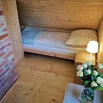 - Mazury Winiec
