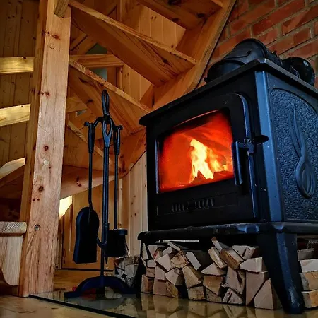 - Mazury Winiec
